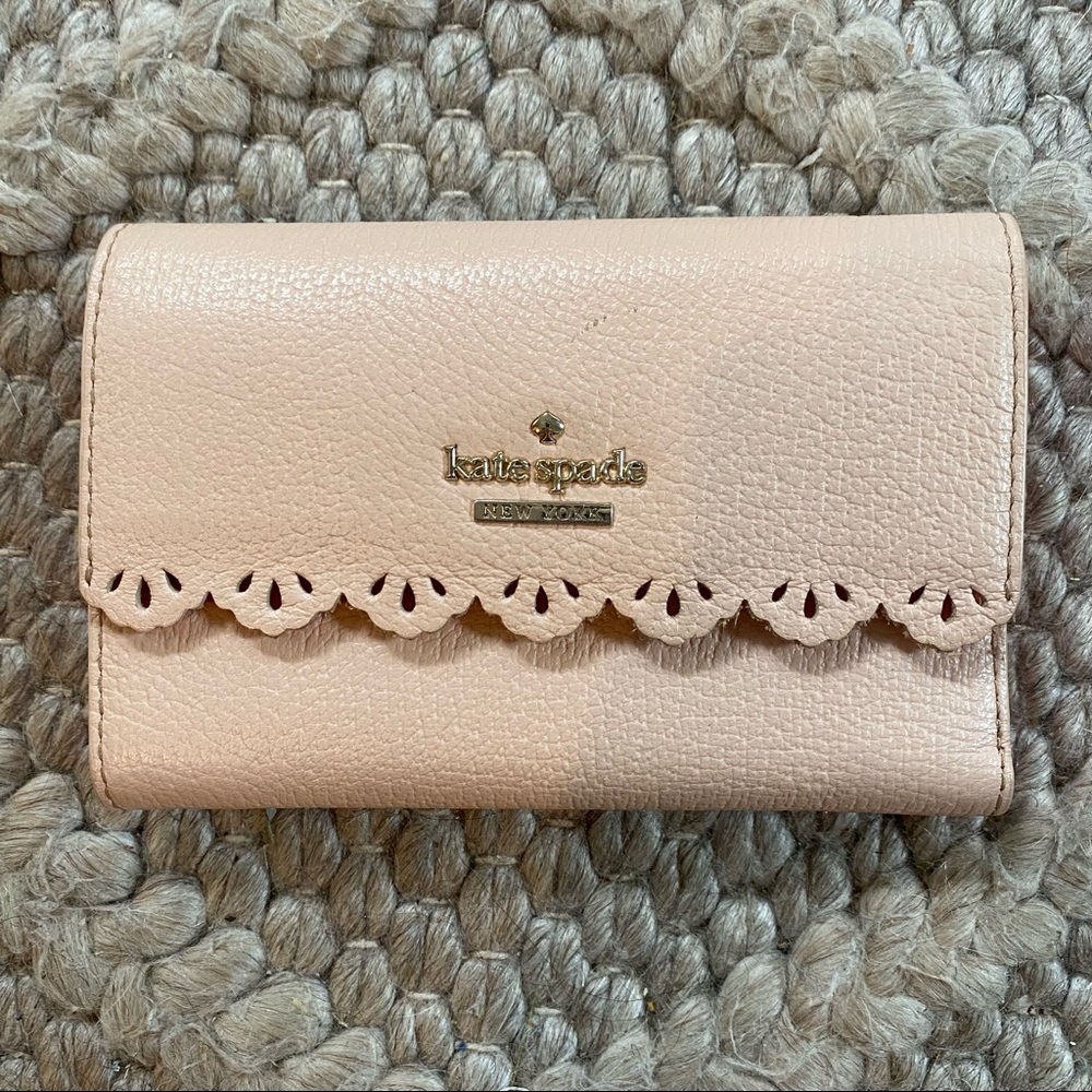 Kate Spade Light Pink Scalloped Wallet